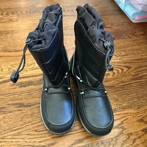 Lands' End Black Quilted Winter Boots